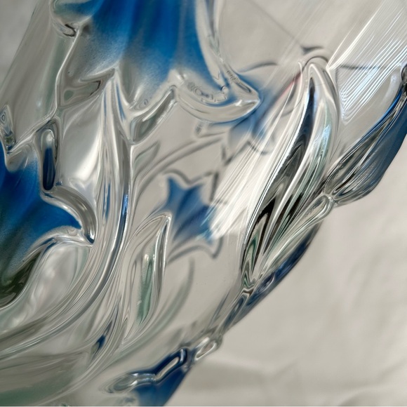 MIKASA • “Bluebell” Crystal Vase - Picture 2 of 6